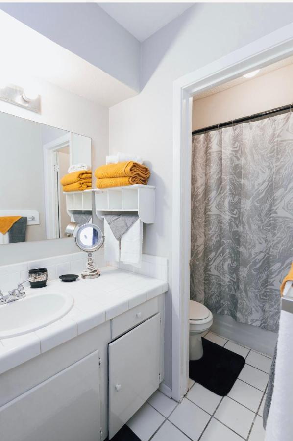 Enticing 1Br Apartment In The Heart Of The Heights Houston Exterior foto