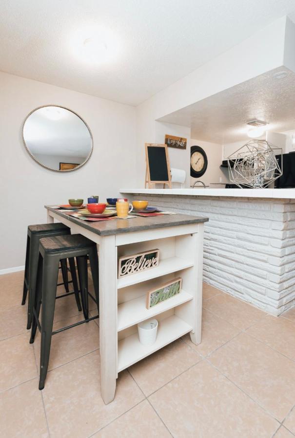 Enticing 1Br Apartment In The Heart Of The Heights Houston Exterior foto